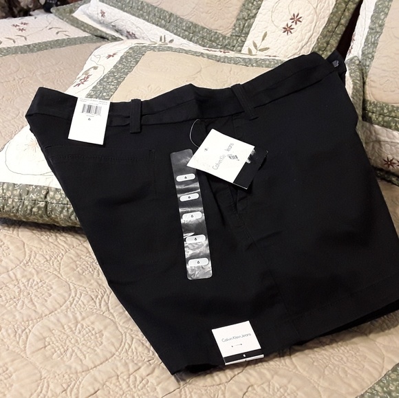 CALVIN KLEIN NWT WOMEN,S BLACK SIZE 6 SHORTS - Picture 4 of 8